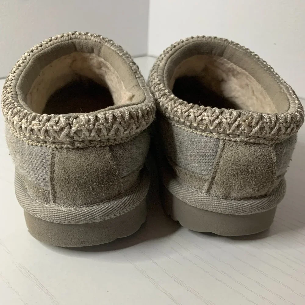 UGG Slip On